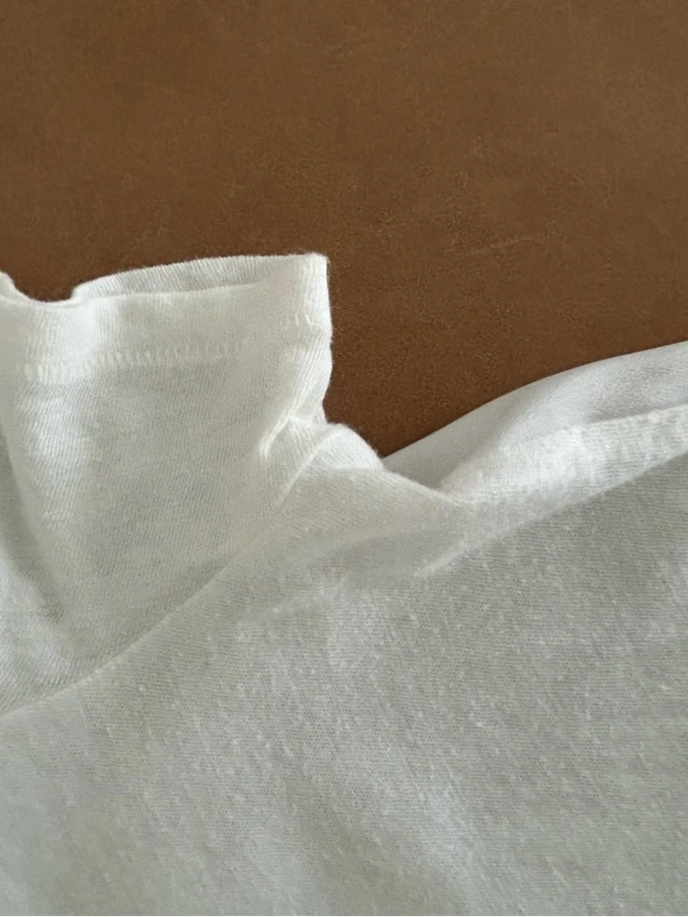J.Crew Women’s Short Sleeve T Shirt
Ivory White
Medium - Picture 6 of 10